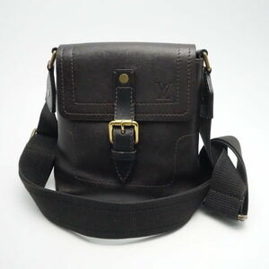 Louis Vuitton Shoulder Bag Utah Yuma Cafe